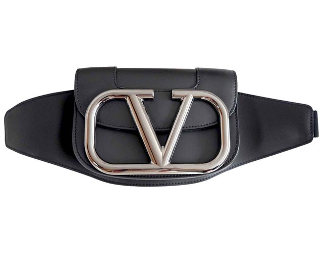 関税送料込【VALENTINO】ヴァレンティノ レザー フラップバッグ VALENTINO GARAVANI ブラックレザーオーバーサイズロゴウエスト
