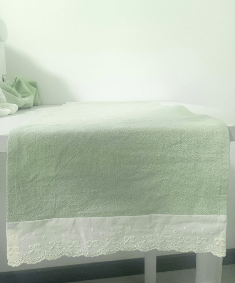 Green cotton lace table runner table mat table runner tea party - ผ้ารองโต๊ะ/ของตกแต่ง - ผ้าฝ้าย/ผ้าลินิน 