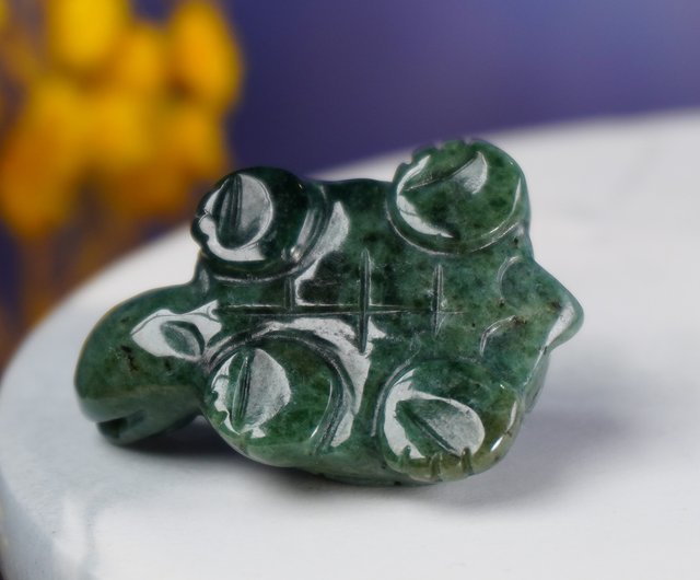 ビルマ翡翠精細彫刻「太陽白鷺蝙蝠霊芝龍亀」(A貨保証)(整理