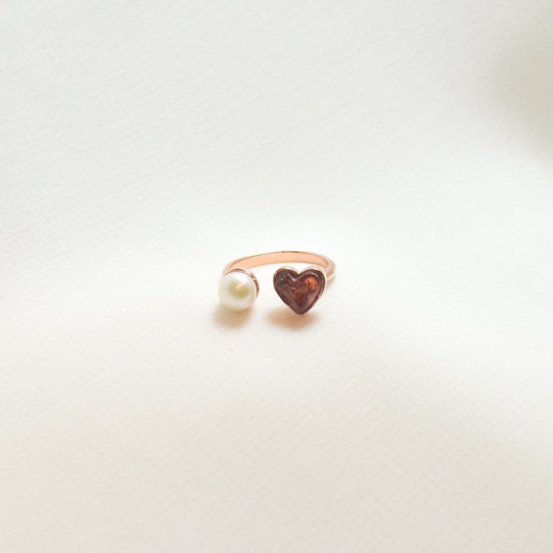 miniheart with pearl ring - 戒指 - 其他材質 粉紅色