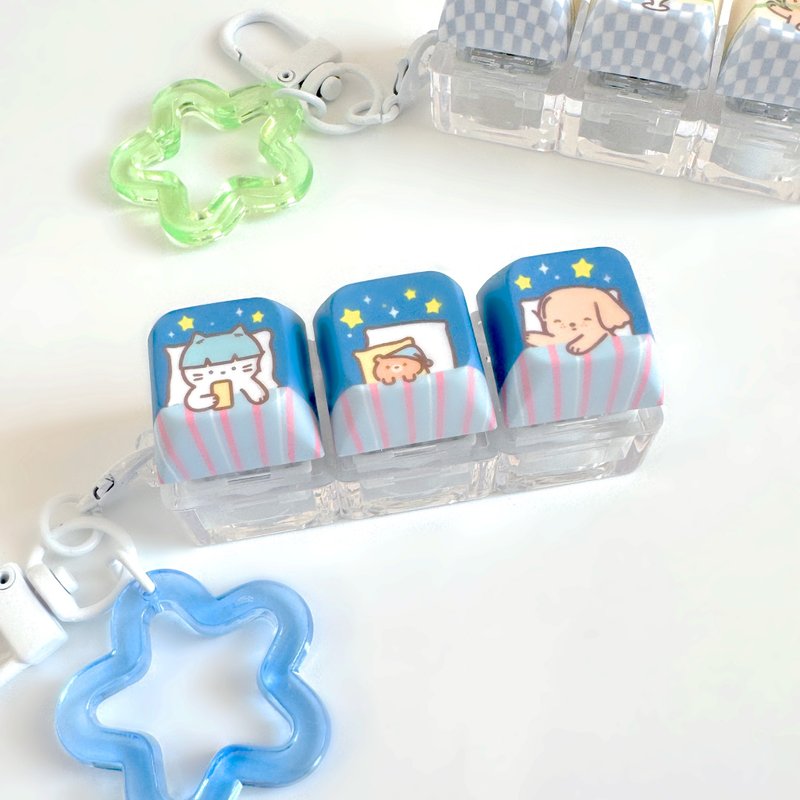 Good Night Keycaps Keychain Fidget Keyring - 吊飾/掛飾 - 塑膠 