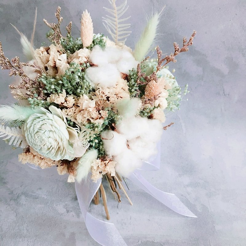 Bridal Bouquet [The Wizard of Oz] - Wedding / Dry Flowers / Valentine's Day Gifts - Dried Flowers & Bouquets - Plants & Flowers Green