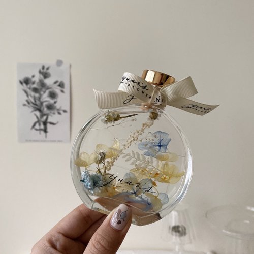 原點花藝設計 / Yuan's Flower 情人節禮物 交換禮物 玫瑰 浮游花小夜燈 永生花 乾燥花 精油擴香