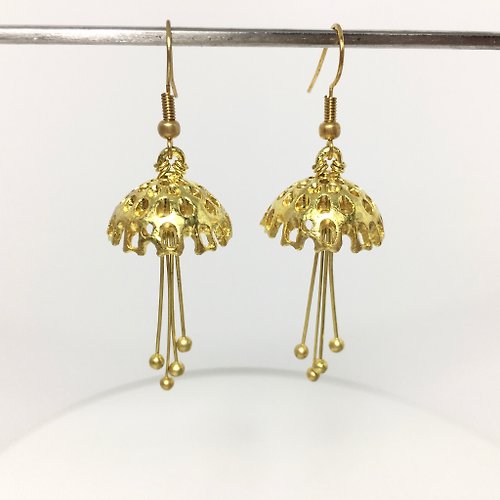 bharchad-store jellyfish dangling earrings The tail can move, cute and beautiful.
