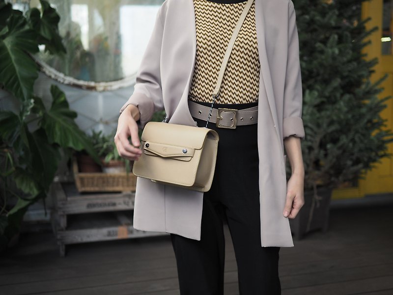 Leather Bag : Quinn (Beige) - Handbags & Totes - Genuine Leather Khaki