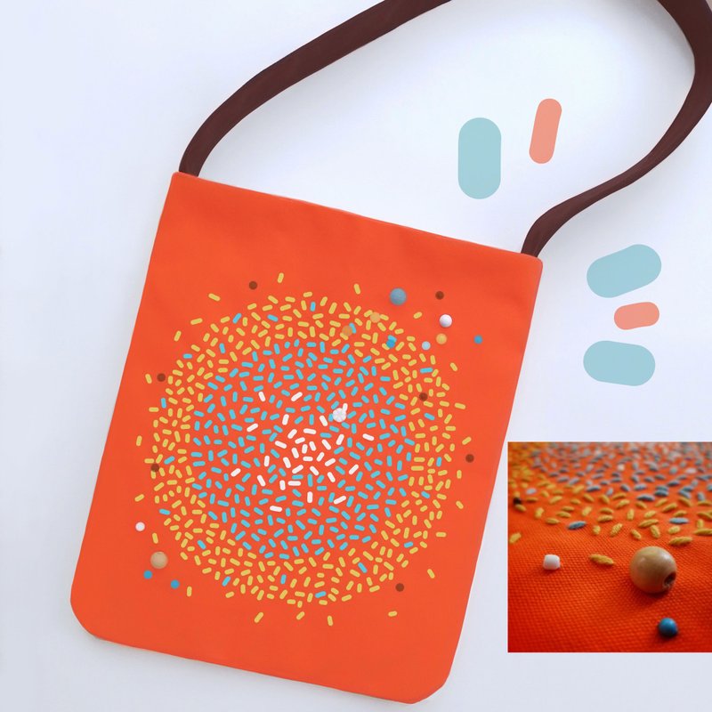 12x14 inch tote. Fun and original with hand-stitched design with beads - 手提包/手提袋 - 繡線 橘色