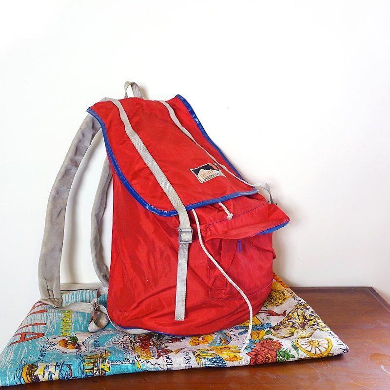 BajuTua / vintage / Deuter German system after mountaineering backpack - Backpacks - Polyester Red