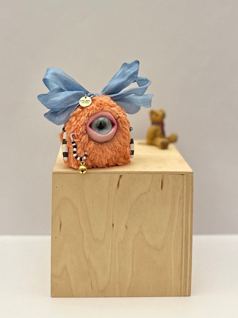 ぬいぐるみ オレンジ 小さな一点物 バブル - ハンドメイドドール、ブライス向けトイ、受注制作！ - 人形・フィギュア - その他の素材 オレンジ