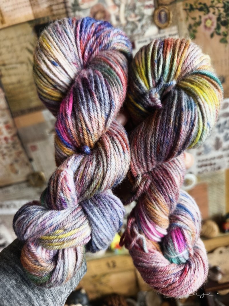 lufi~ 手染線 美麗諾DK 胖胖 100g 毛線 手染線 - 編織/刺繡/羊毛氈/縫紉 - 羊毛 白色