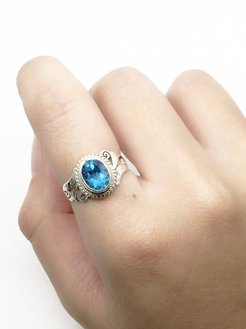 藍托帕石blue topaz 925純銀雕花戒指 尼泊爾手工鑲嵌製作(款式4) - 戒指 - 寶石 藍色