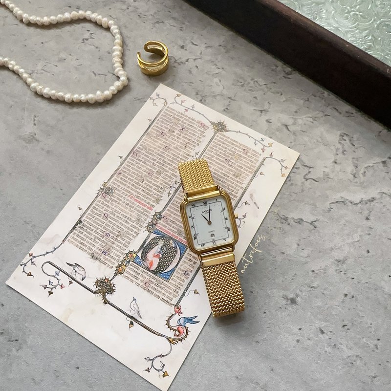 French brand Lanvin square watch quartz watch antique watch made in France - นาฬิกาผู้หญิง - เครื่องประดับ สีทอง