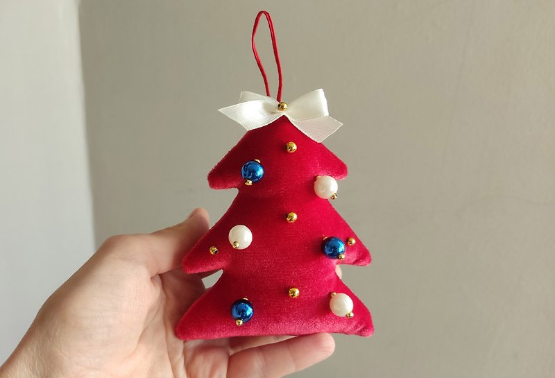 Christmas tree, Christmas ornament, New year gift, Wall hanging, Christmas decor - Wall Décor - Polyester Red