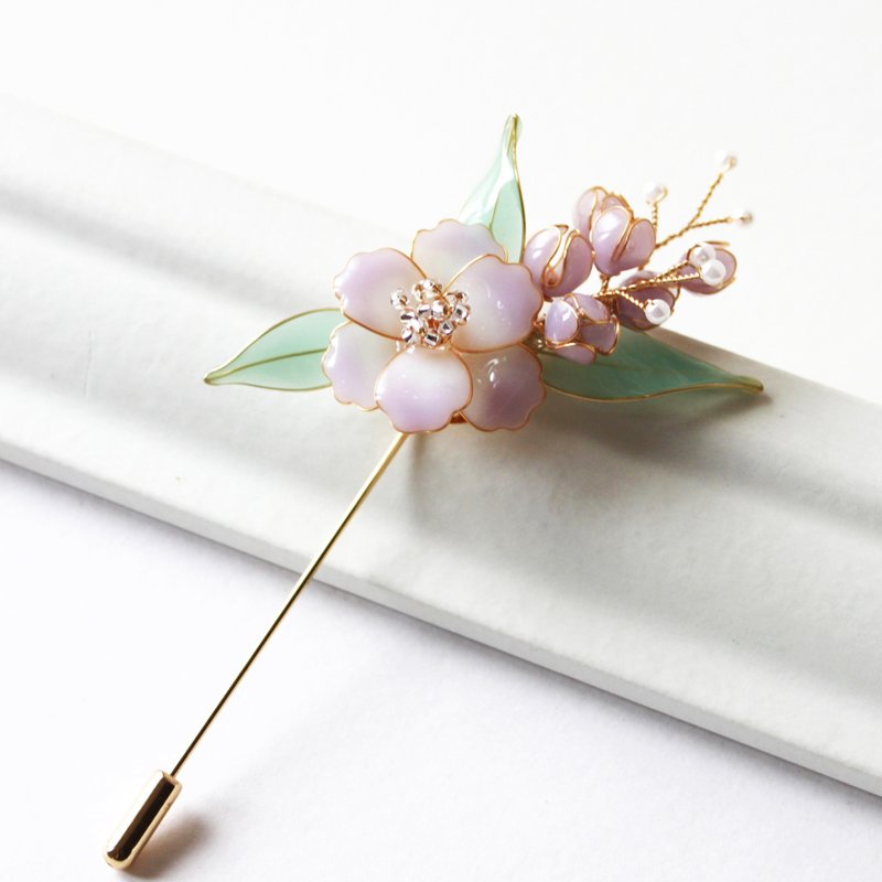 [Hibiscus Lily of the Valley Brooch] Hibiscus Flower Brooch Elegant Handmade Bronze Resin Brooch - Brooches - Resin Purple