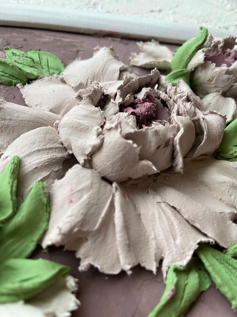 Herbaceous peony painting Peony sculpture painting 3d floral wall art - 壁貼/牆壁裝飾 - 其他金屬 卡其色