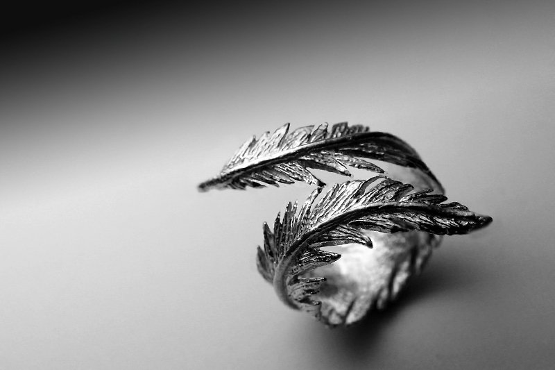 Open large feather ring - General Rings - Other Metals Silver