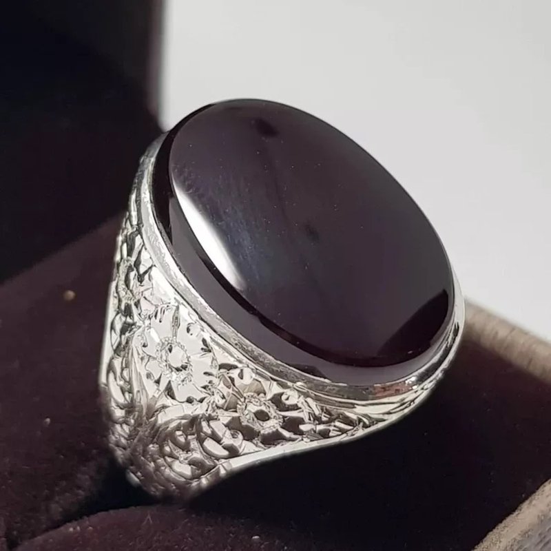 Yemeni Aqeeq Ring Shefat Al Abad Al Habshi Black Aqeeq Yemeni Kabadi Aqeeq Agate - General Rings - Gemstone Black