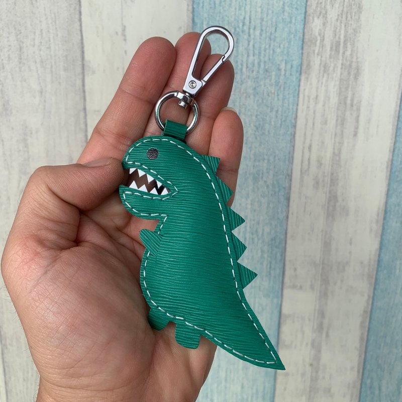 Small Healing Objects Green Cute Dinosaur Hand-stitched Leather Keychain Small Size - Keychains - Genuine Leather Green