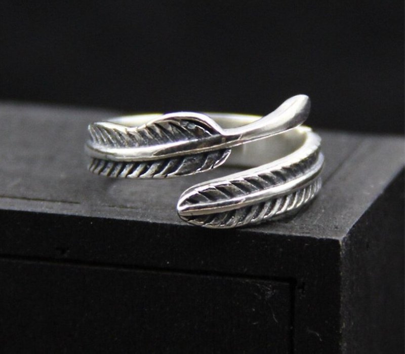 Real S 925 Vulcanized Thai Silver Handmade Black Leaf Open Rings Simple Fashion - 戒指 - 銀 銀色