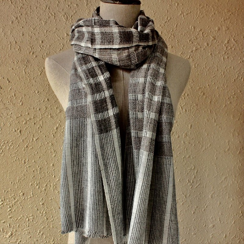 Nepal Cashmere cashmere scarf / shawl hand-woven plaid stripes _ gray black - Knit Scarves & Wraps - Wool Gray
