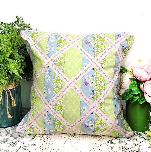 hazelnut 北歐可愛綠色併色花花圖案抱枕靠枕靠墊枕套