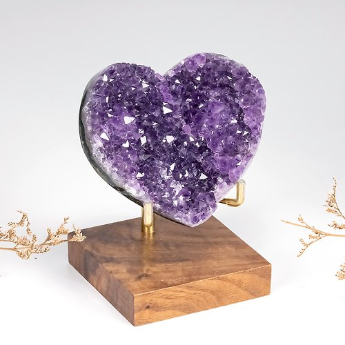 石之王 King Stones - 水晶天然石飾品、原礦 ESP 烏拉圭紫晶愛心 720226 開運小物紫水晶 小資族輕鬆入