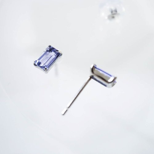 タンザナイトピアス　pt900 PT900 タンザナイトピアス | VERITEOnline-Shop｜ラグジュアリー