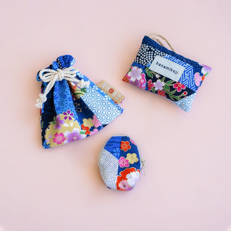 The latest Kyoto style blue floral cloth 10 cm beam mouth small tips earphone cable airpods pro storage - ที่เก็บหูฟัง - ผ้าฝ้าย/ผ้าลินิน หลากหลายสี
