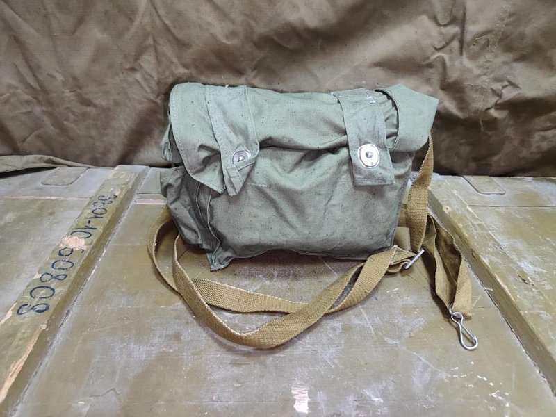 Vintage ORIGINAL BAG for Soviet Russian USSR Military Gas Mask GP-5,PMG,SHMS,New - Messenger Bags & Sling Bags - Cotton & Hemp 