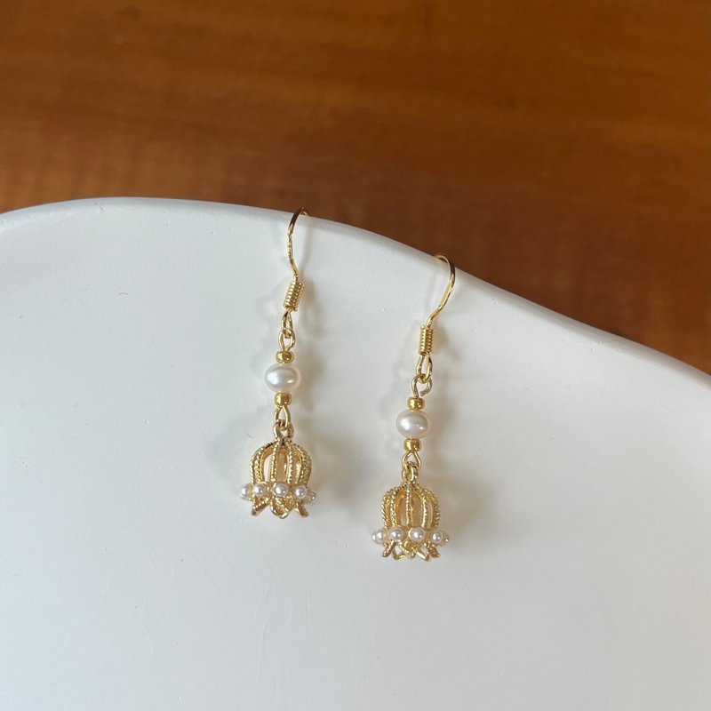 14K gold filled freshwater pearl lily of the valley earrings pearl earrings Clip-On 14KGF - Earrings & Clip-ons - Pearl Gold