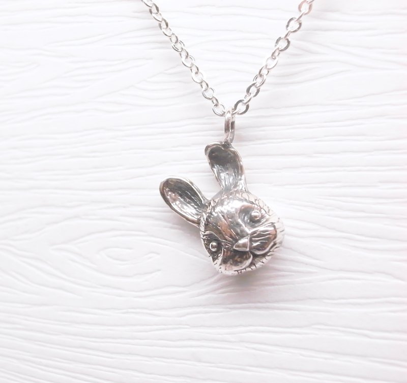 Ermao Silver[Animal Series─Bibi Rabbit-Necklace] Silver - สร้อยคอ - เงิน สีเงิน