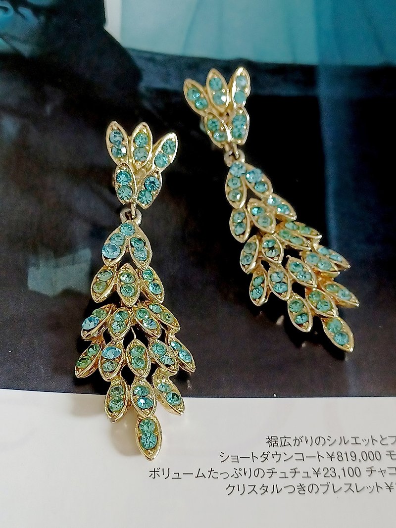 vintage jewelry antique peacock rhine clip-on earrings - ต่างหู - โลหะ 