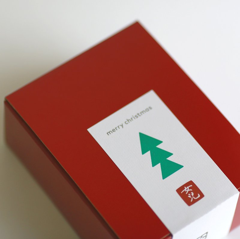 【聖誕提案】- 聖誕樹禮盒 - 護手霜/手足保養 - 其他材質 紅色