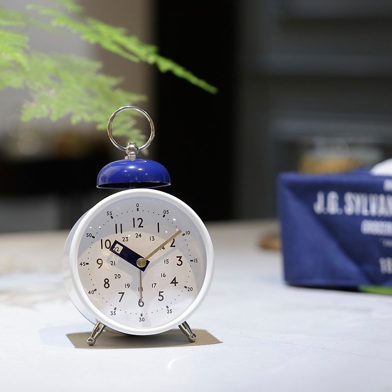 Storuman -Bell- Farmer Hat Clock Alarm Clock (White) - นาฬิกา - โลหะ ขาว