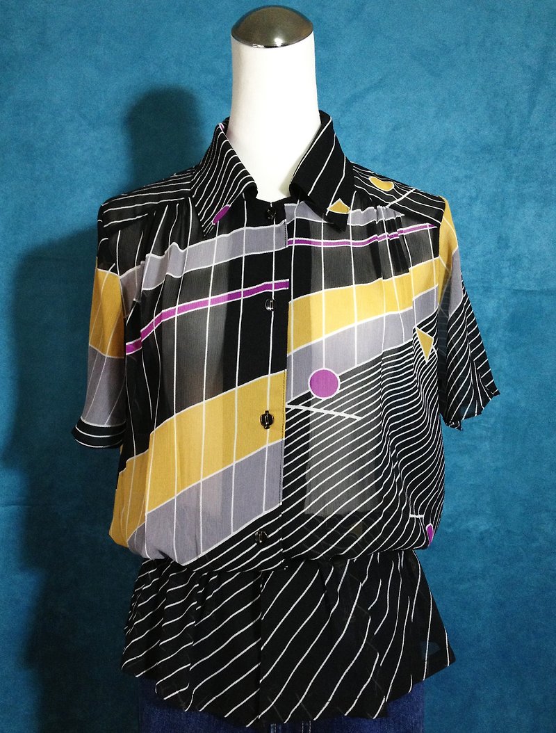 Ping-pong vintage [vintage shirt / short sleeve vintage shirt Geometric Art] abroad back VINTAGE - Women's Shirts - Other Materials Multicolor