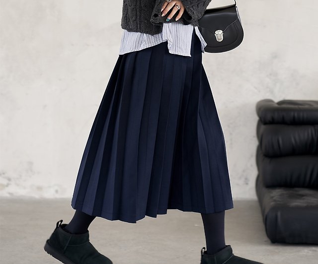 【新品タグ付き】アシンメトリーなワザありプリーツデザインスカートロングスカート