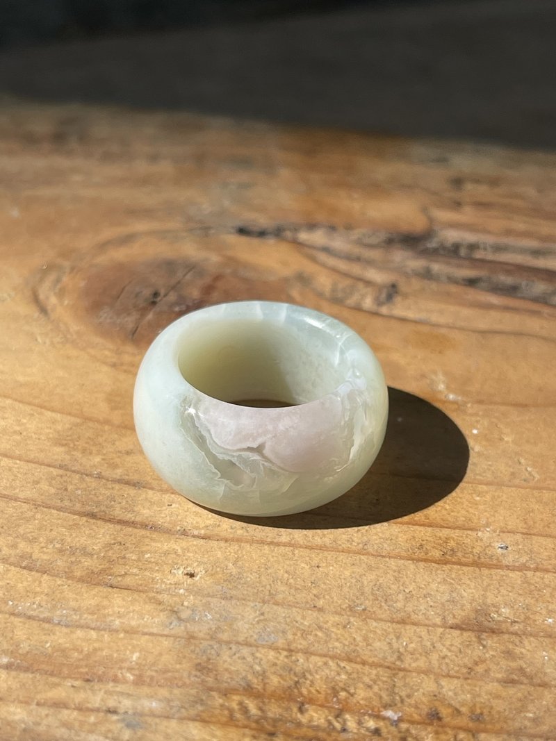 河畔櫻花-春天嫩綠系列 - 戒指 - 半寶石 多色