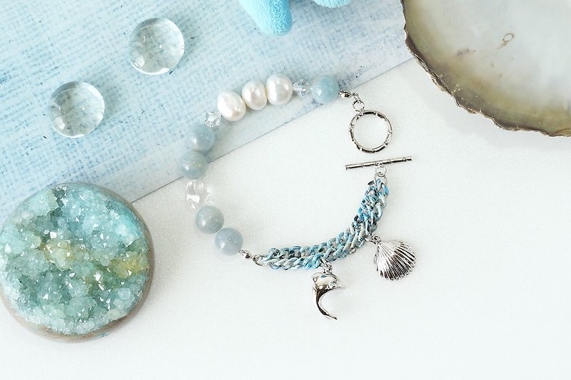 At the Dolphin Bay // Aquamarine and Freshwater Pearls Charm Bracelet - Bracelets - Gemstone Blue