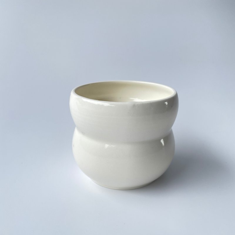 @studio_florero porcelain florero - เซรามิก - ดินเผา ขาว