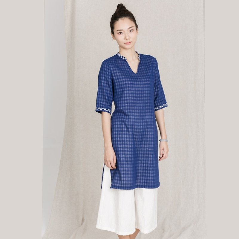 BUFU  cotton Chinese-dress in blue D161025 - กี่เพ้า - ผ้าฝ้าย/ผ้าลินิน สีน้ำเงิน