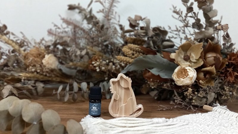 靜謐/Peaceful (香氛瓶) + 圓點貓咪擴香擺飾 // 安心出貨SOP - 香氛/精油/擴香 - 木頭 多色