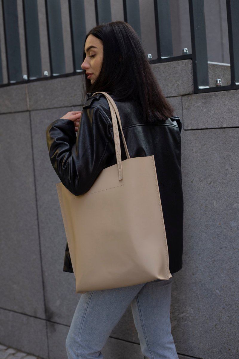 minimalist tote bag, leather shoulder tote bag, leather tote bag, tote bag - กระเป๋าถือ - หนังแท้ หลากหลายสี