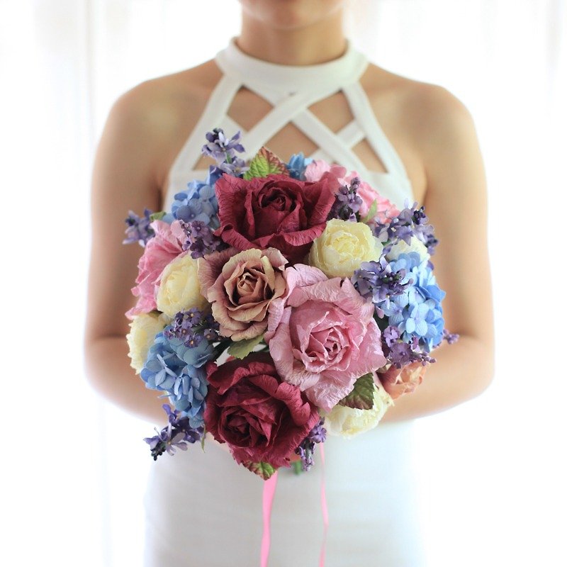 MB315 : ช่อดอกไม้เจ้าสาว สำหรับถือในงานแต่งงาน ในโทนสีม่วง - งานไม้/ไม้ไผ่/ตัดกระดาษ - กระดาษ สีม่วง