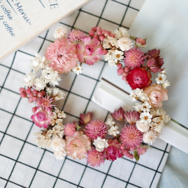 To be continued | Fresh and pleasant dry flower wreath powder white spot - Dried Flowers & Bouquets - Plants & Flowers Pink