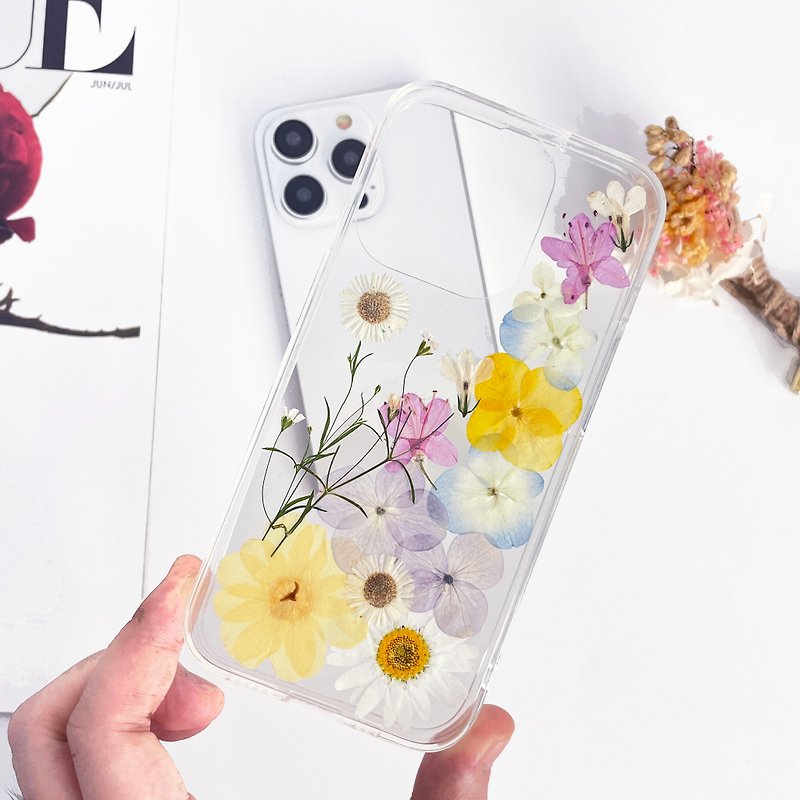 Hydrangea and Daisy Handmade Pressed Flower Phone Case for All iPhone - Phone Cases - Plants & Flowers 