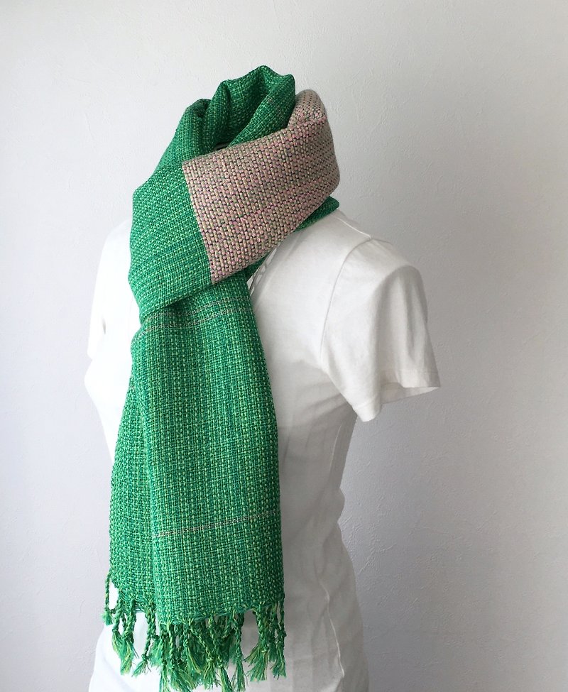 【綿&リネン：オールシーズン】ユニセックス：手織りストール "Pink Green" - スカーフ - コットン・麻 グリーン