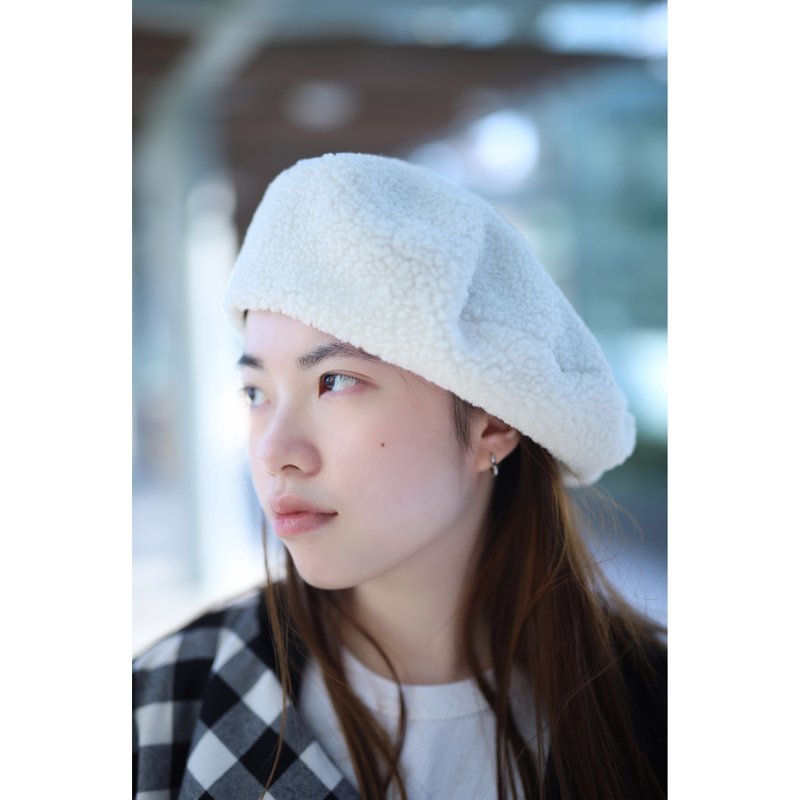 聖誕盲盒 香港原創品牌手製 畫家帽 款式隨機 - 帽 - 羊毛 多色