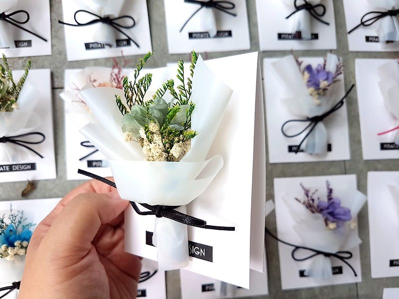 Haizang Design | Everlasting Flower Small Cards. Comes in a box. Wedding gifts/sister's gift/lover's gift/graduation - Dried Flowers & Bouquets - Plants & Flowers Multicolor