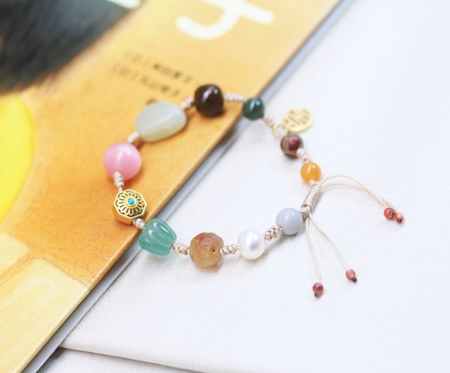 和田玉碧玉ペンダントと琥珀蜜蜡ビーズネックレス