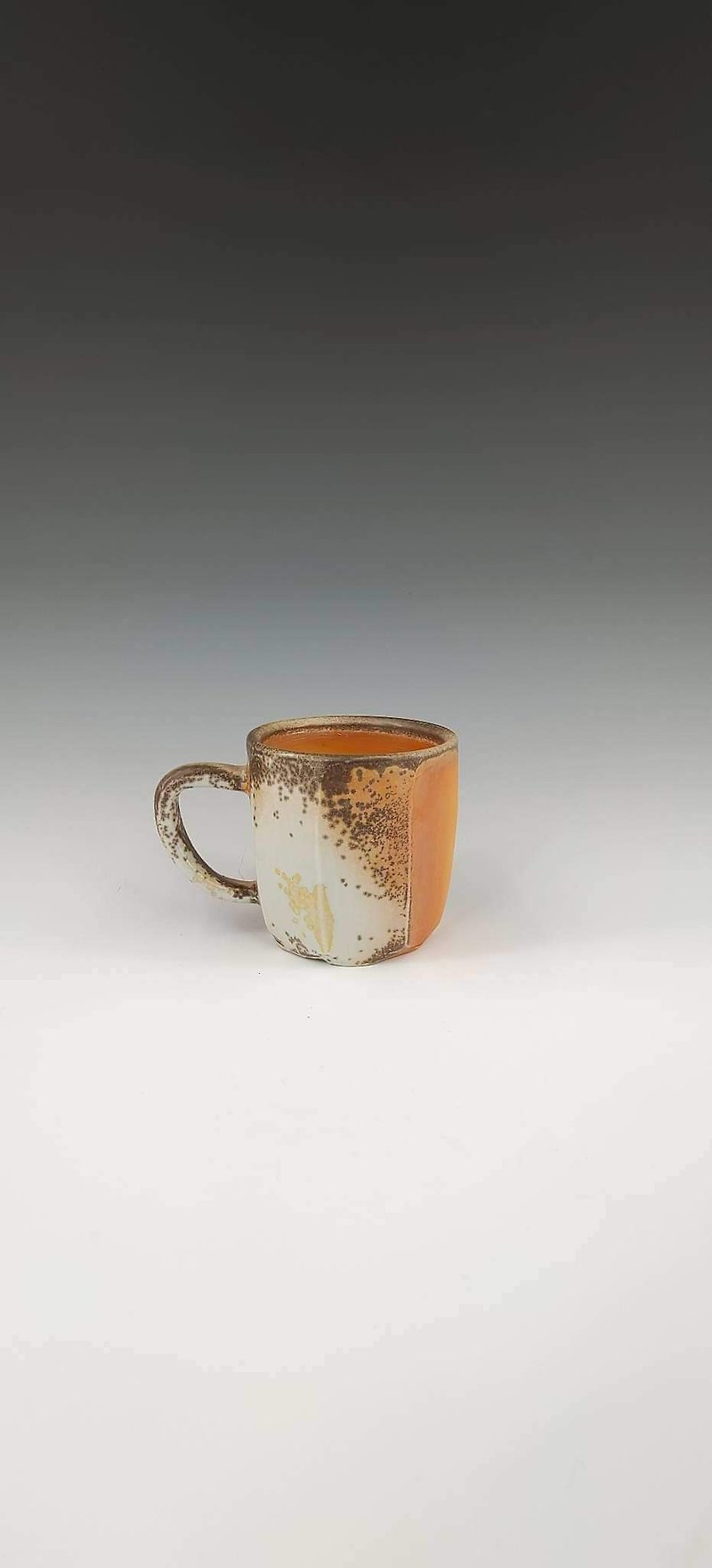 薪で焼いたコーヒーマグ - マグカップ - 陶器 