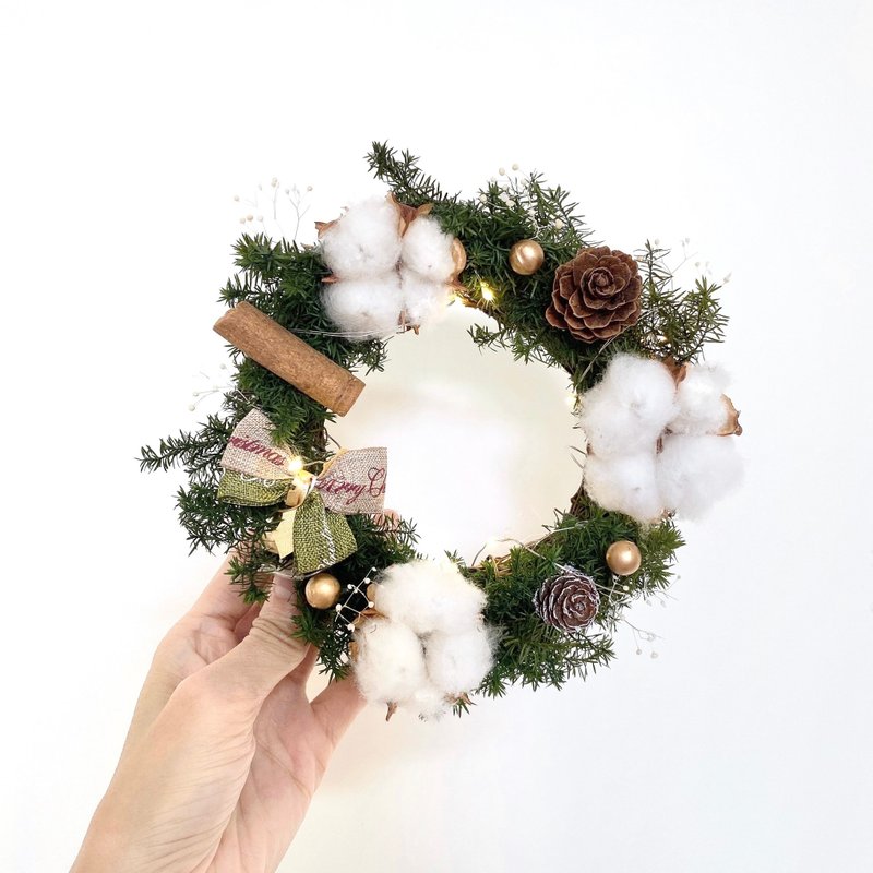 Christmas cotton wreath 15cm (with gift box + light string) Christmas, gift exchange, home decoration - ช่อดอกไม้แห้ง - พืช/ดอกไม้ สีเขียว